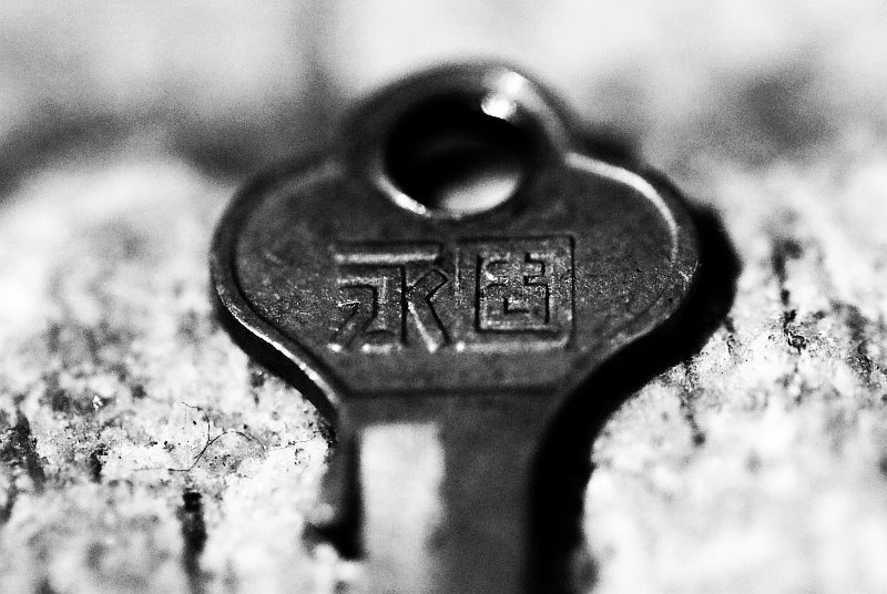 [key.jpg]