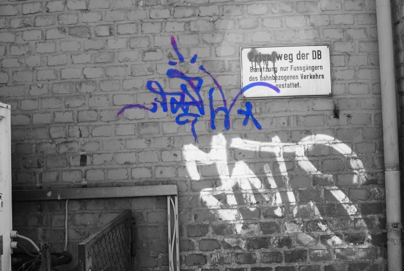 [graffgust.jpg]