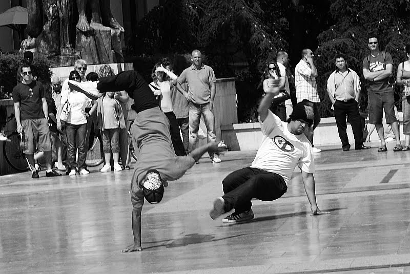 [breakdance.jpg]