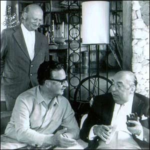 [Neruda+Allende.bmp]