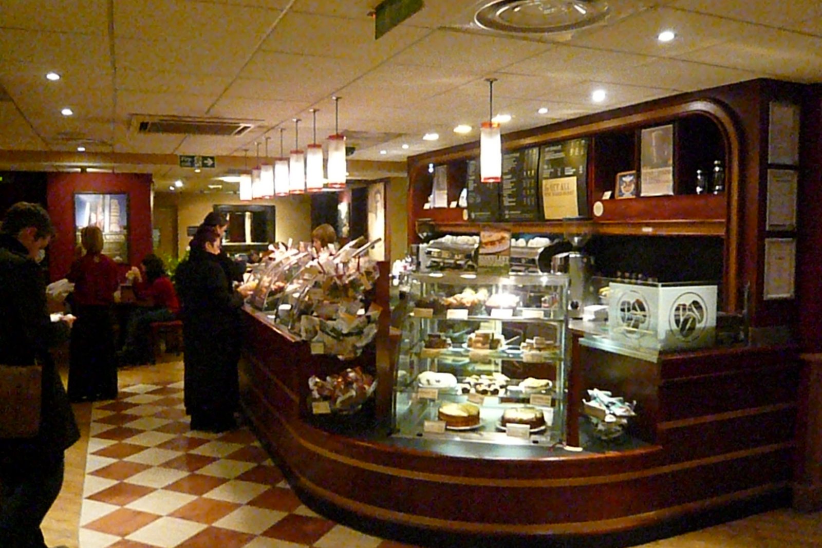 [L1040930.JPG]