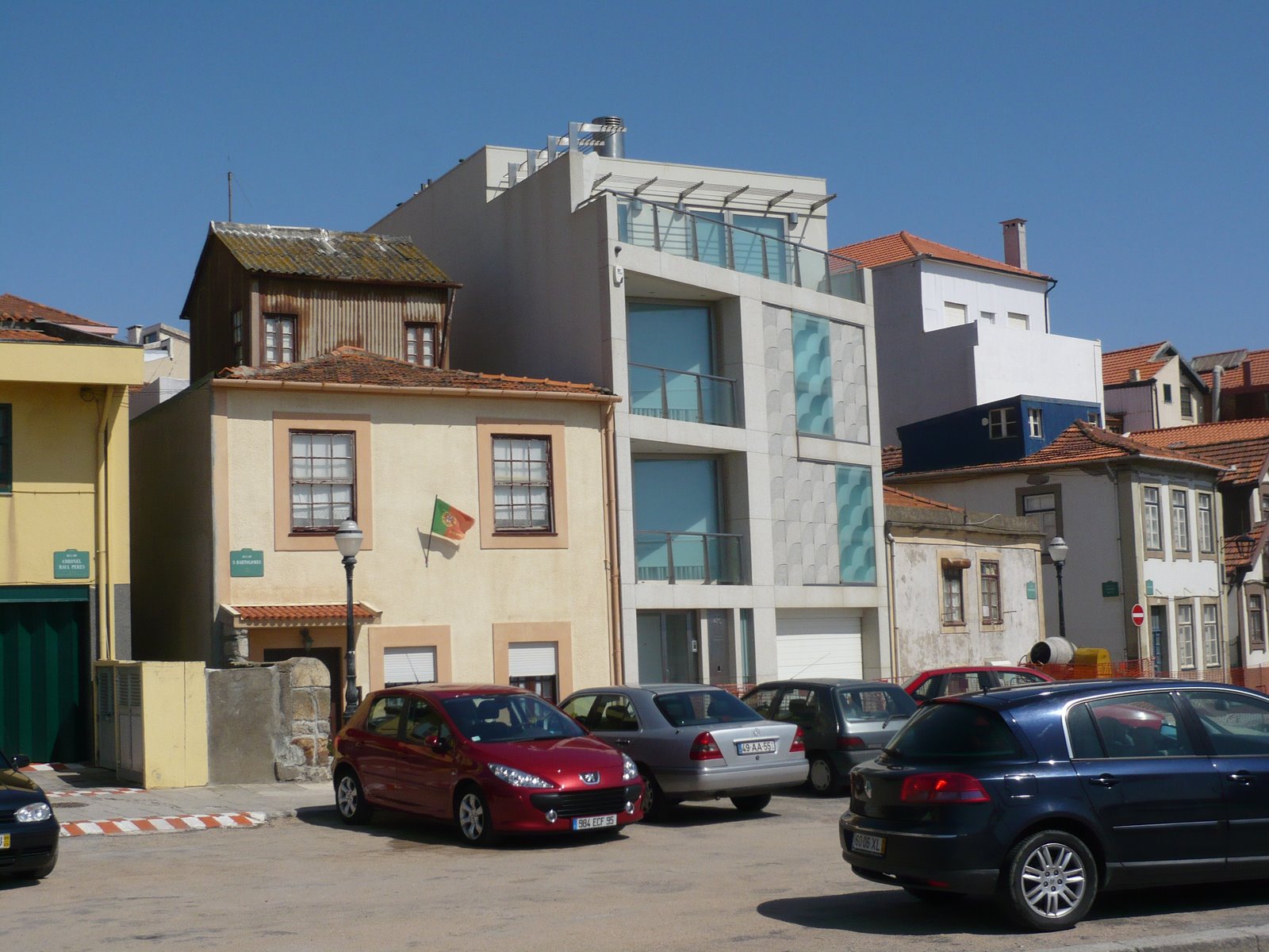 [L1070348.JPG]
