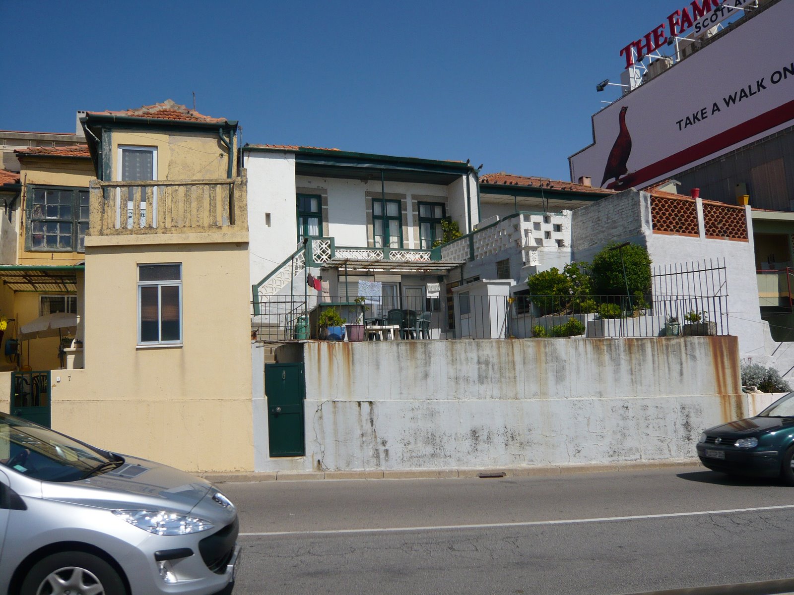 [L1070344.JPG]