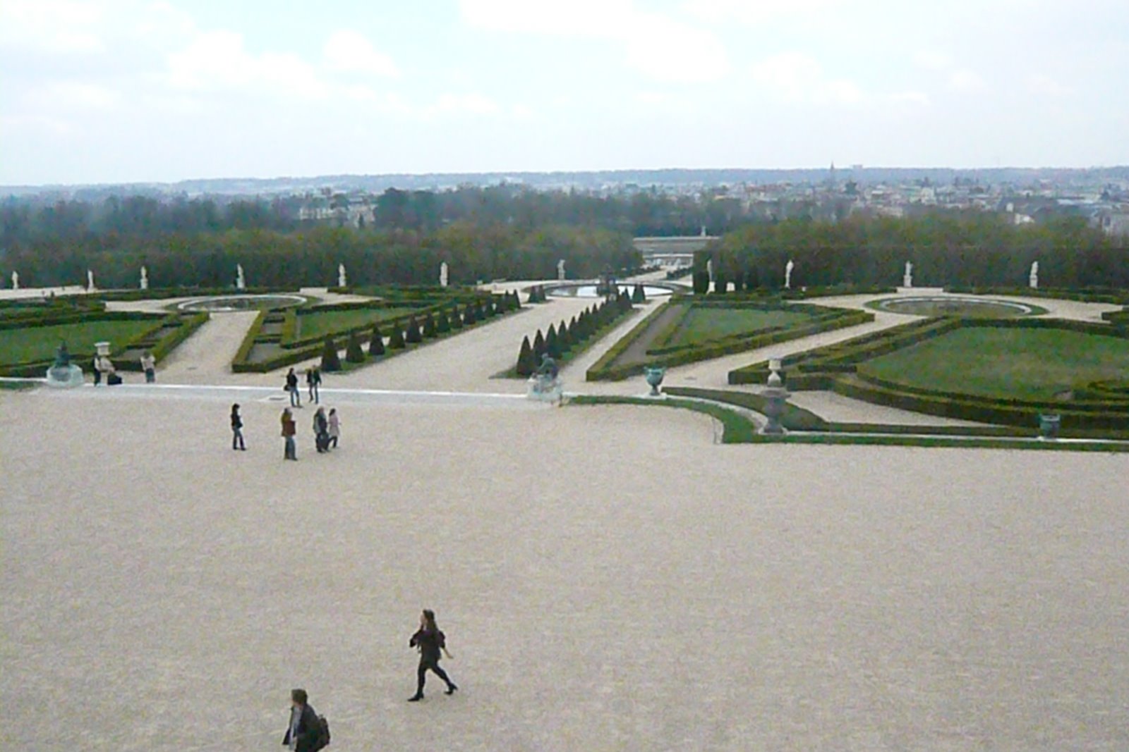 [L1060559.JPG]