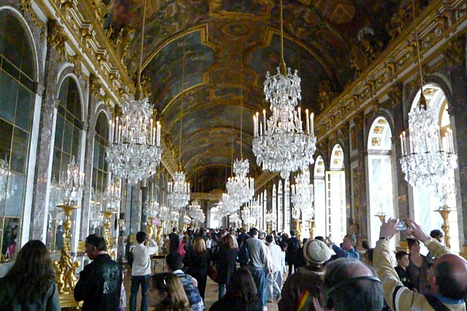 [L1060569.JPG]