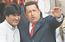 [Chavez+y+Evo.jpg]