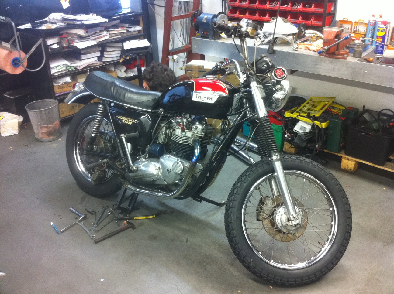 RUNNING ON EMPTY DUNLOP K70