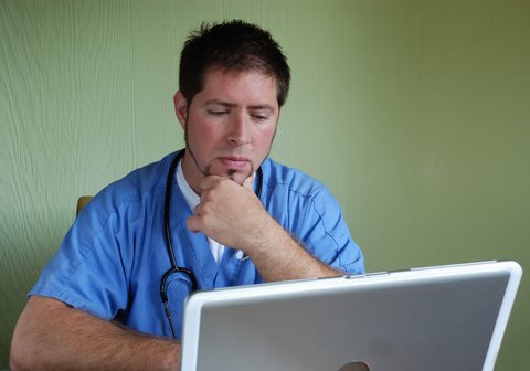 [doccomputer.jpg]