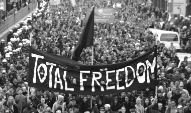 [Total+Freedom+against+G8.jpg]