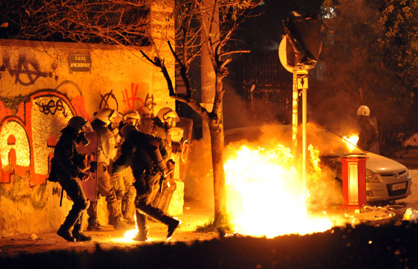 [Gallery-Riots-in-Athens-R-014.jpg]