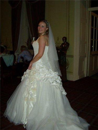 Scrunched Wedding Dresses