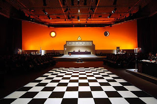 Templo principal na sede do GOI