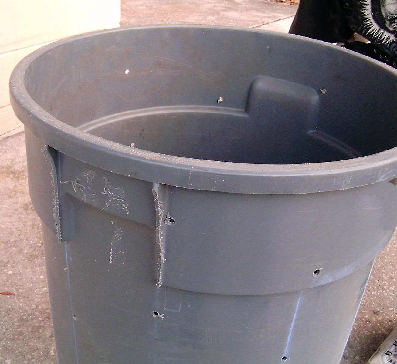 Homestead Light Condensed How to make a cheap rolling compost bin in