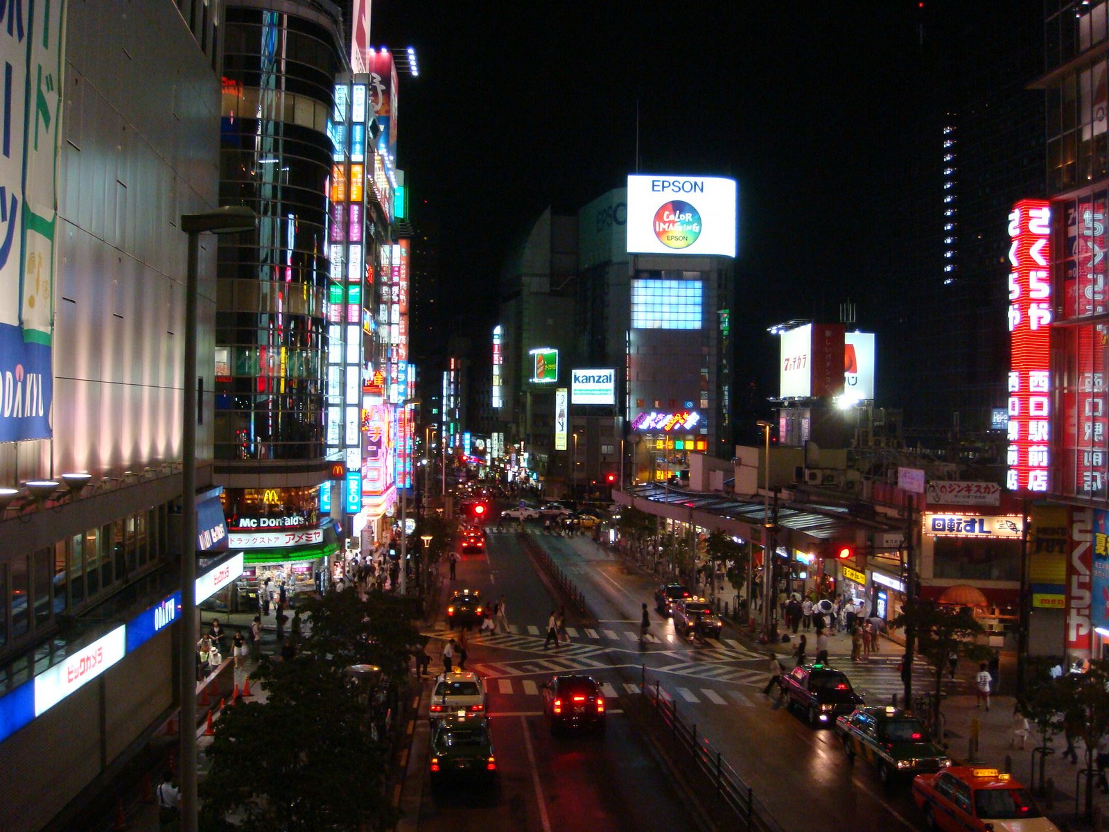 [shinjuku.JPG]