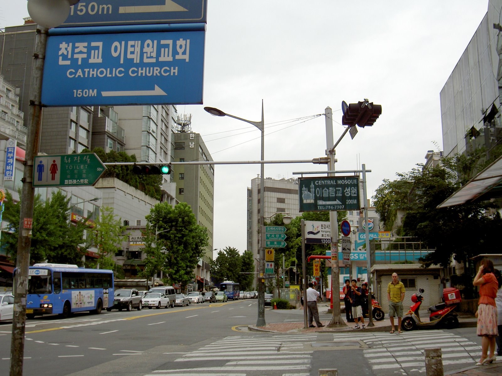 [PICT0670.JPG]