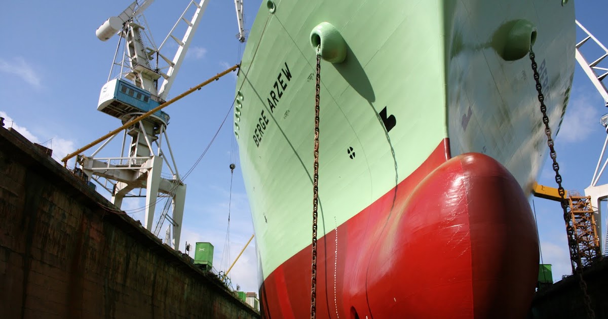 Marine Carbon Nanotube Epoxy Coatings Cut Ship Fuel Consumption by 10