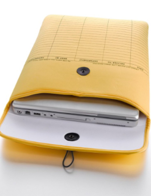 Cool Gadgets Encase Interoffice Laptop Case • Dina's Days