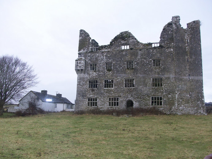 Leamanagh Castle