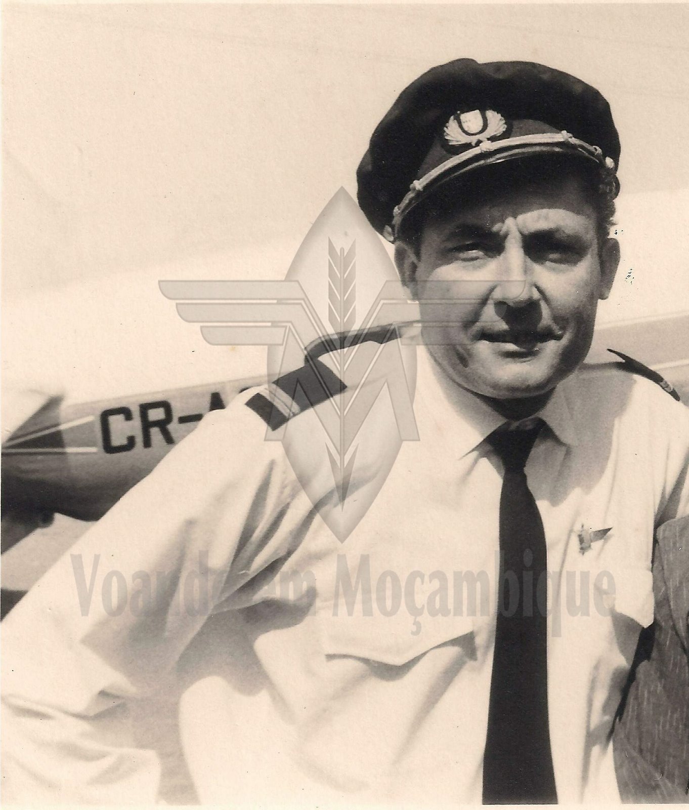 [deta02.JPG]