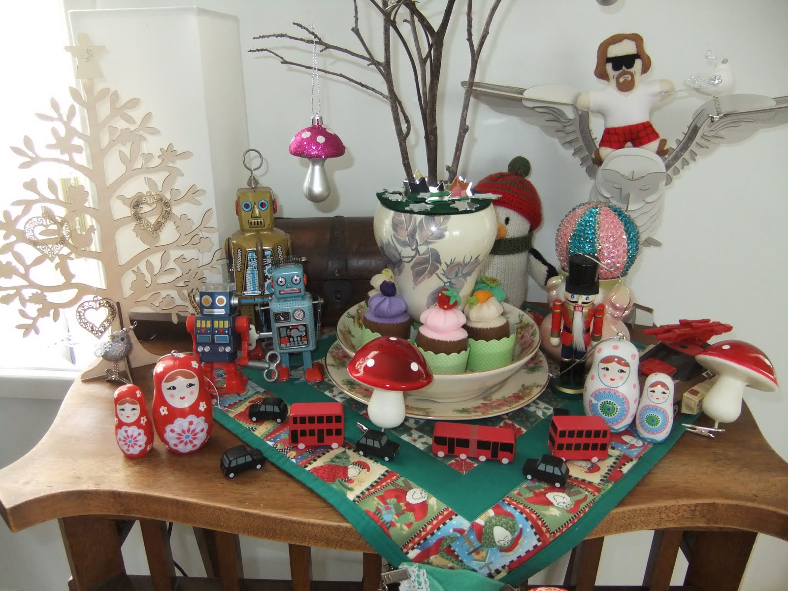 I Love Buttons By Emma Christmas Table