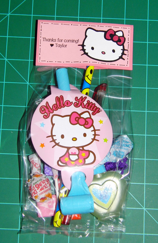 Pretty Paper, Pretty Ribbons Hello Kitty Party Favors