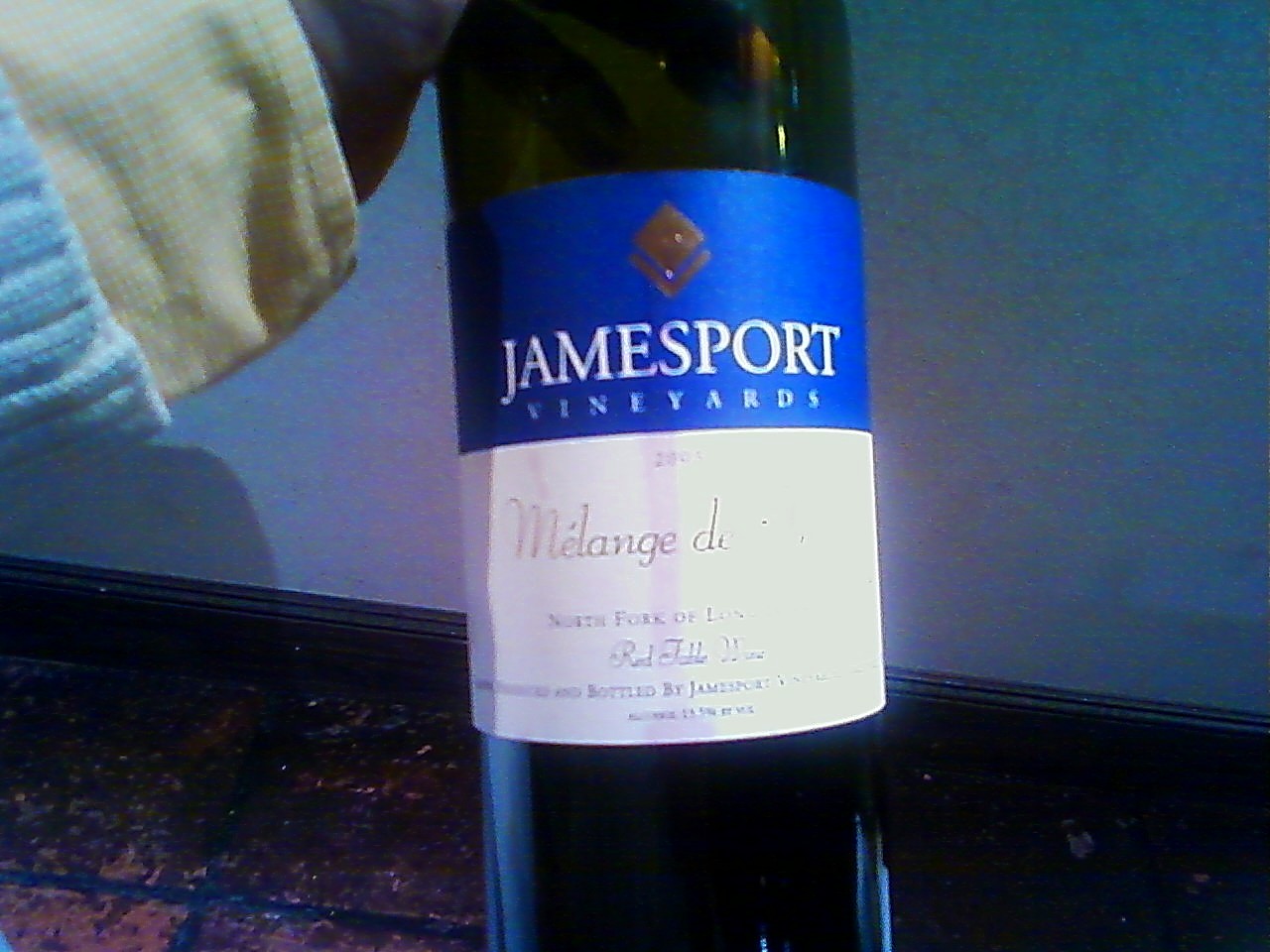 East Coast Wineries Jamesport Vineyards Melange de Trois 2005 A