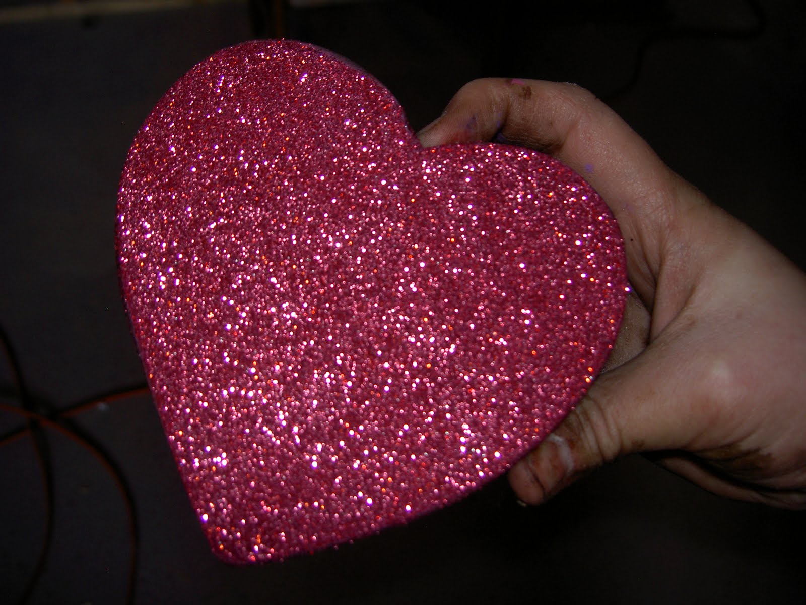 Chapman Place Wood Glitter Hearts