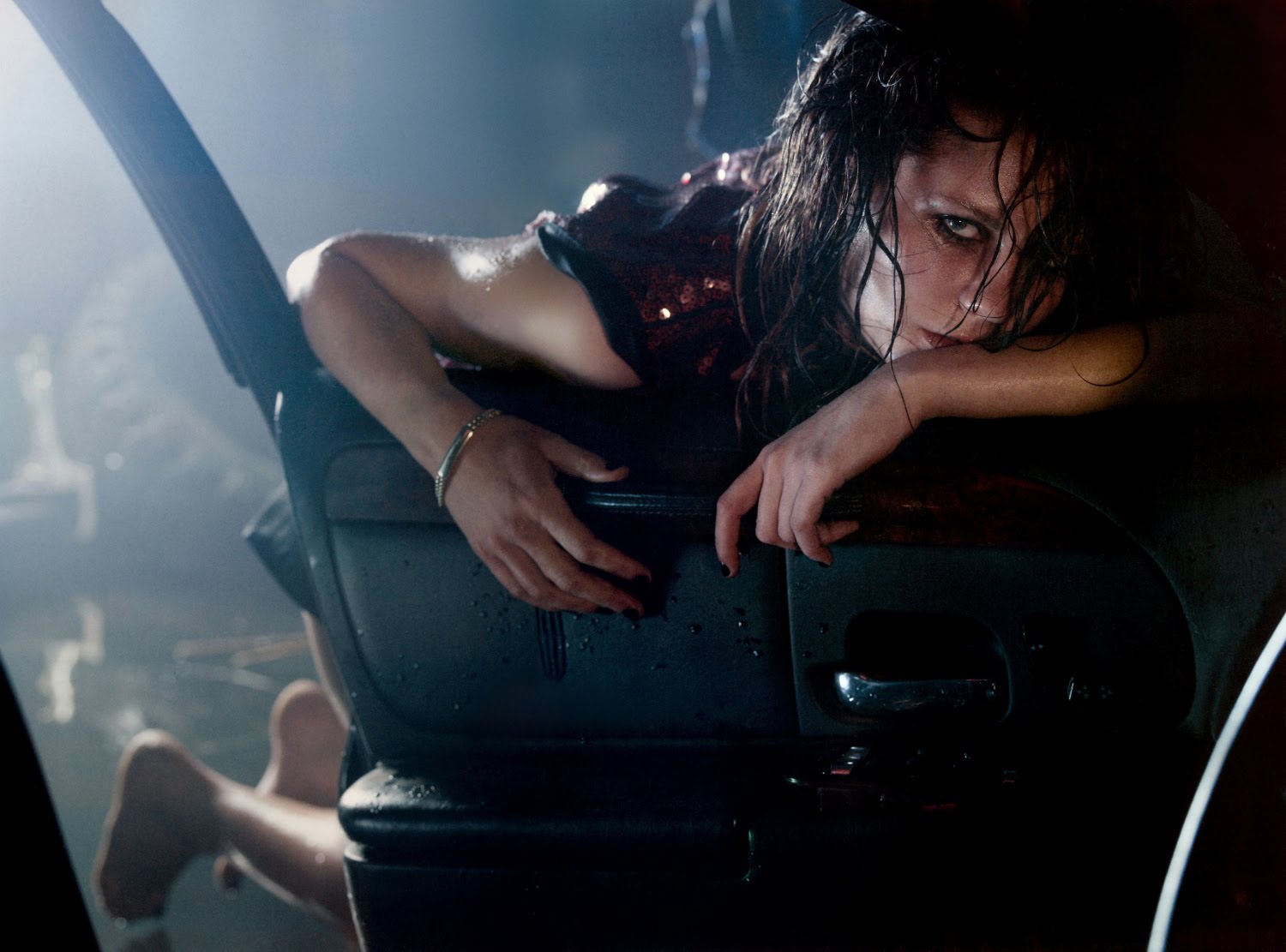 http://3.bp.blogspot.com/_vs4FrnJWygg/S9yrwtYOJBI/AAAAAAAAEBE/aT8u0wboL4c/s1600/MarioSorrenti04.jpg