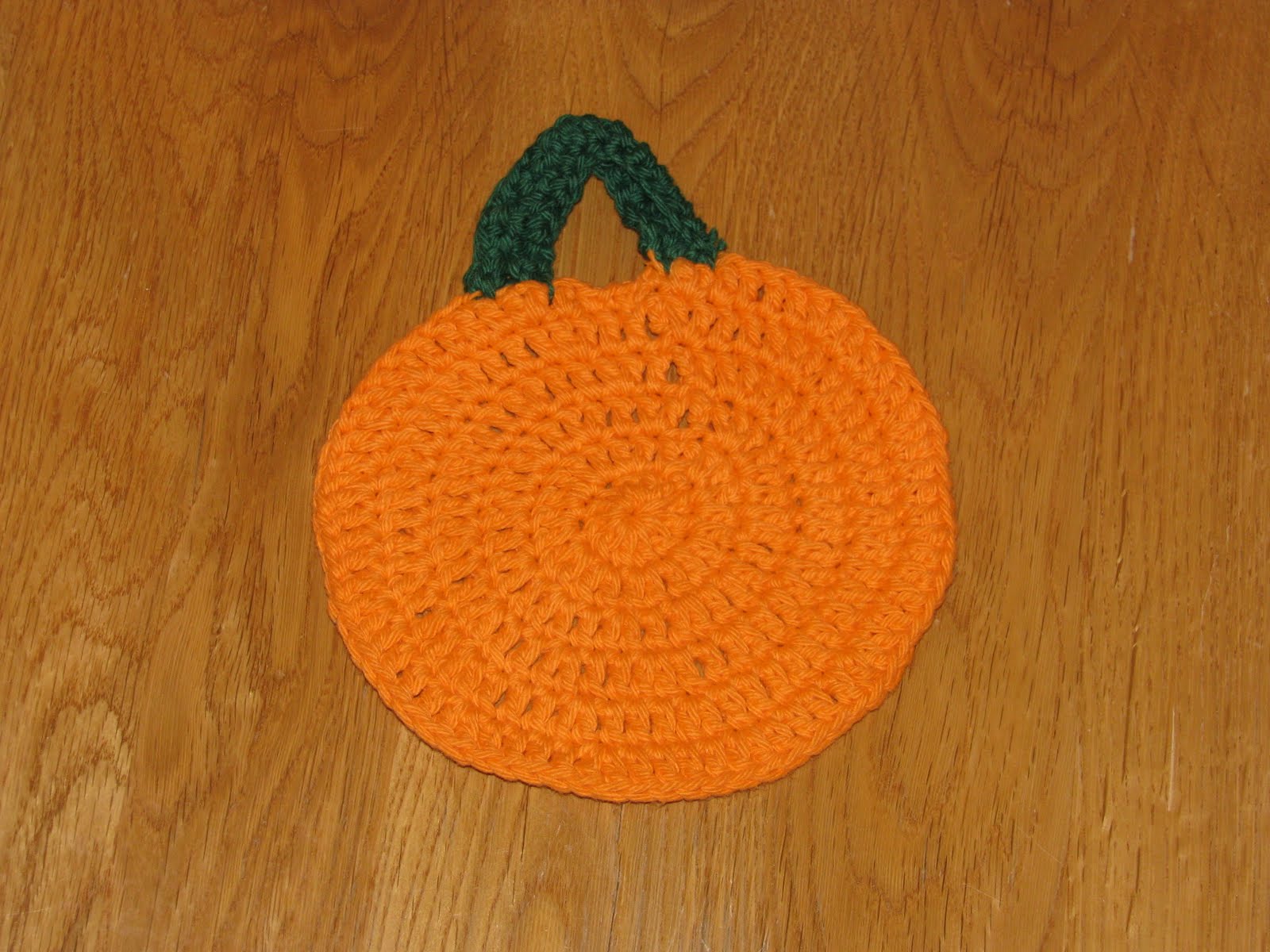 Craft Attic Resources Pumpkin Dishcloth