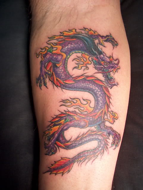 For men, most of dragon tattoo designs do not include color—mostly because 