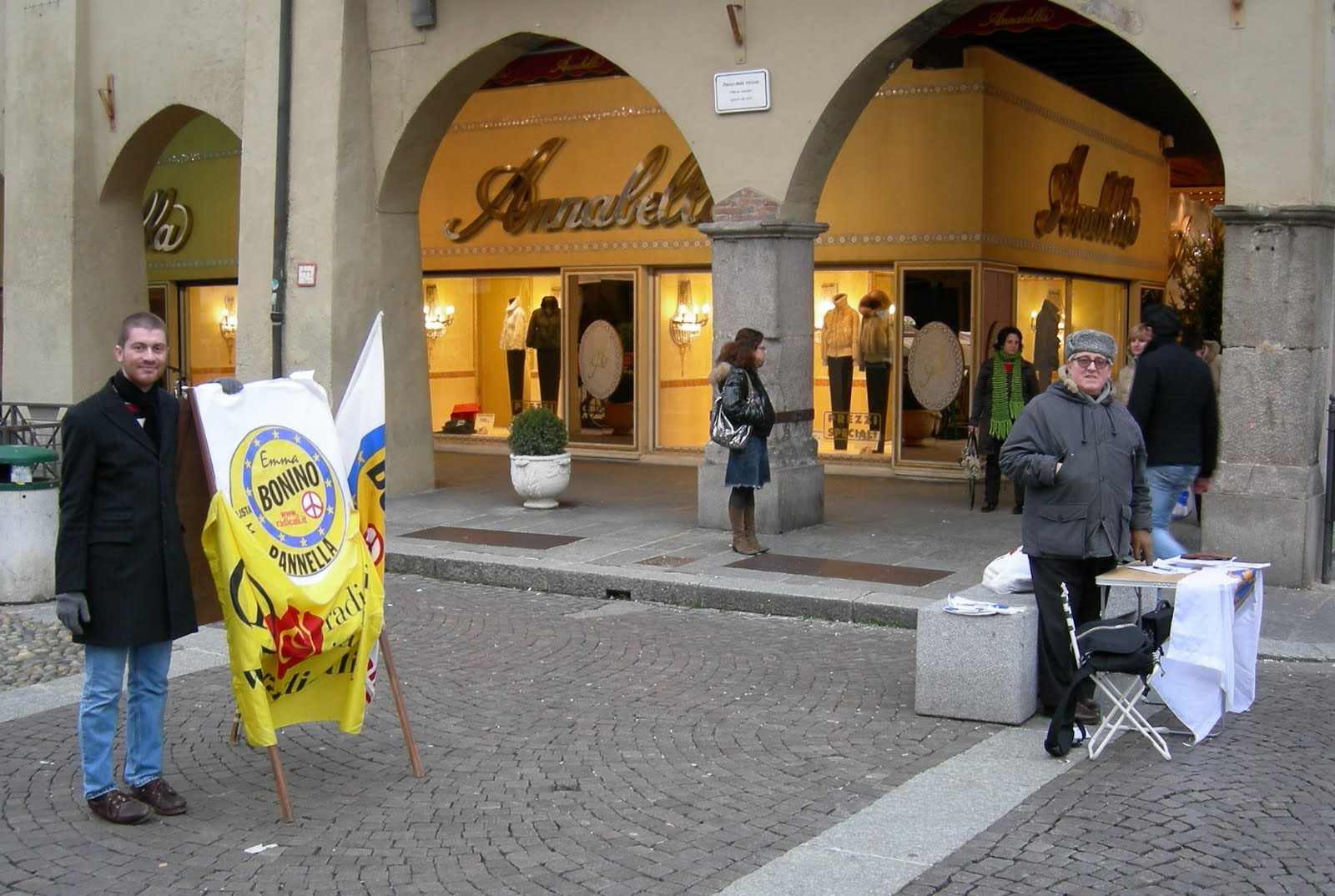 [Ass+Radicali+Pavia0006.jpeg]