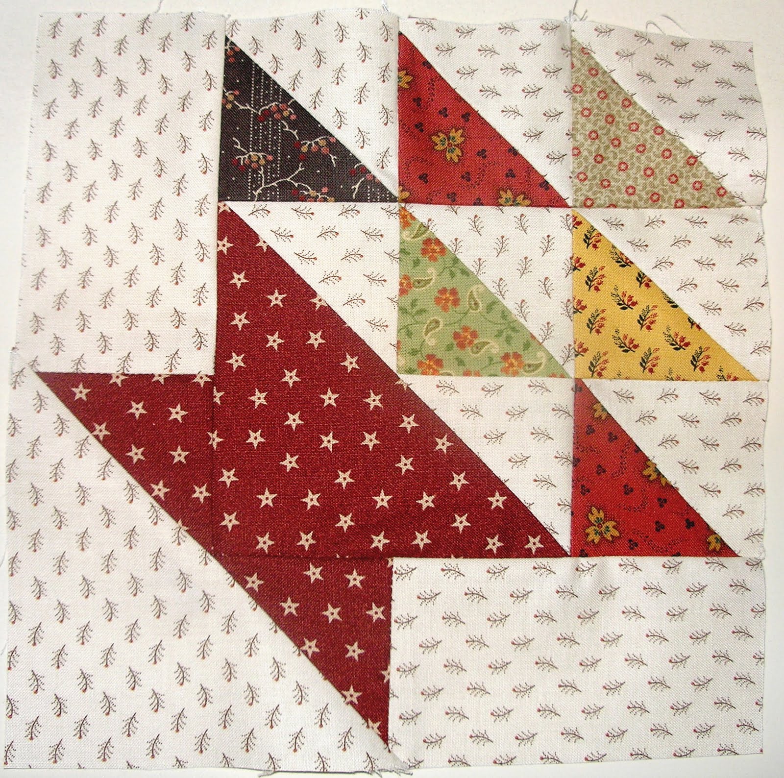 P1010006a.JPG (1600×1588) Quilt block patterns, Quilt blocks, Basket