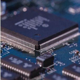 [microchip2.jpg]