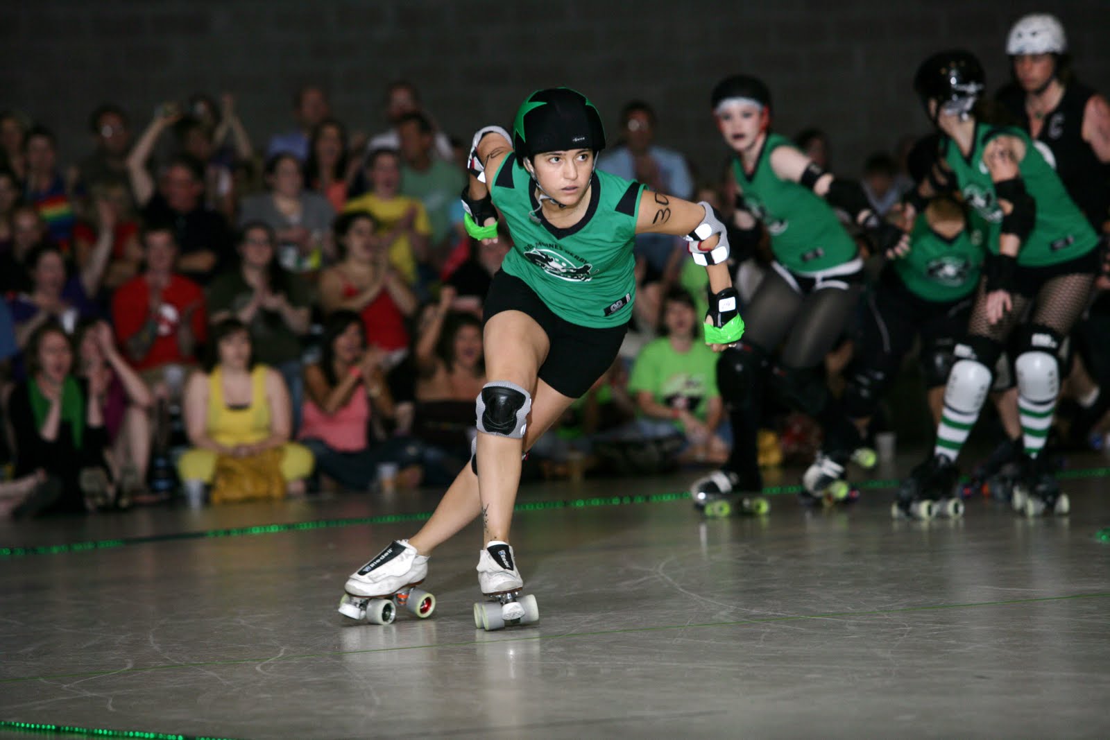 Iowa Roller Derby Diaries Photos of Des Moines Derby Dames Vs. Old