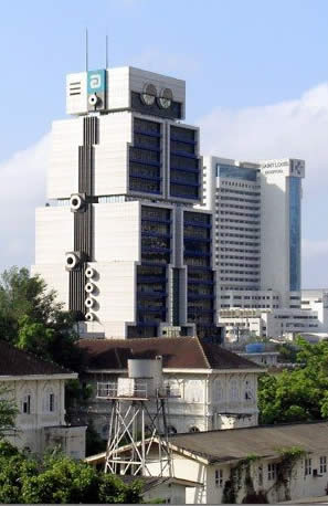 meandmysansar - World's Most Creative Buildings