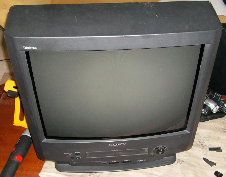ELECTRONICA SIXTO: Servicio a TV Sony Mod. KV-20vm30