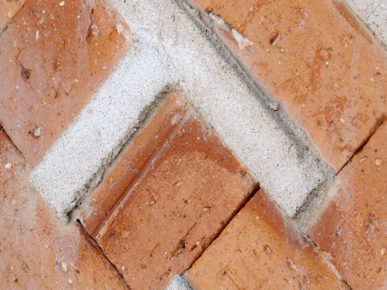 [brick7.jpg]