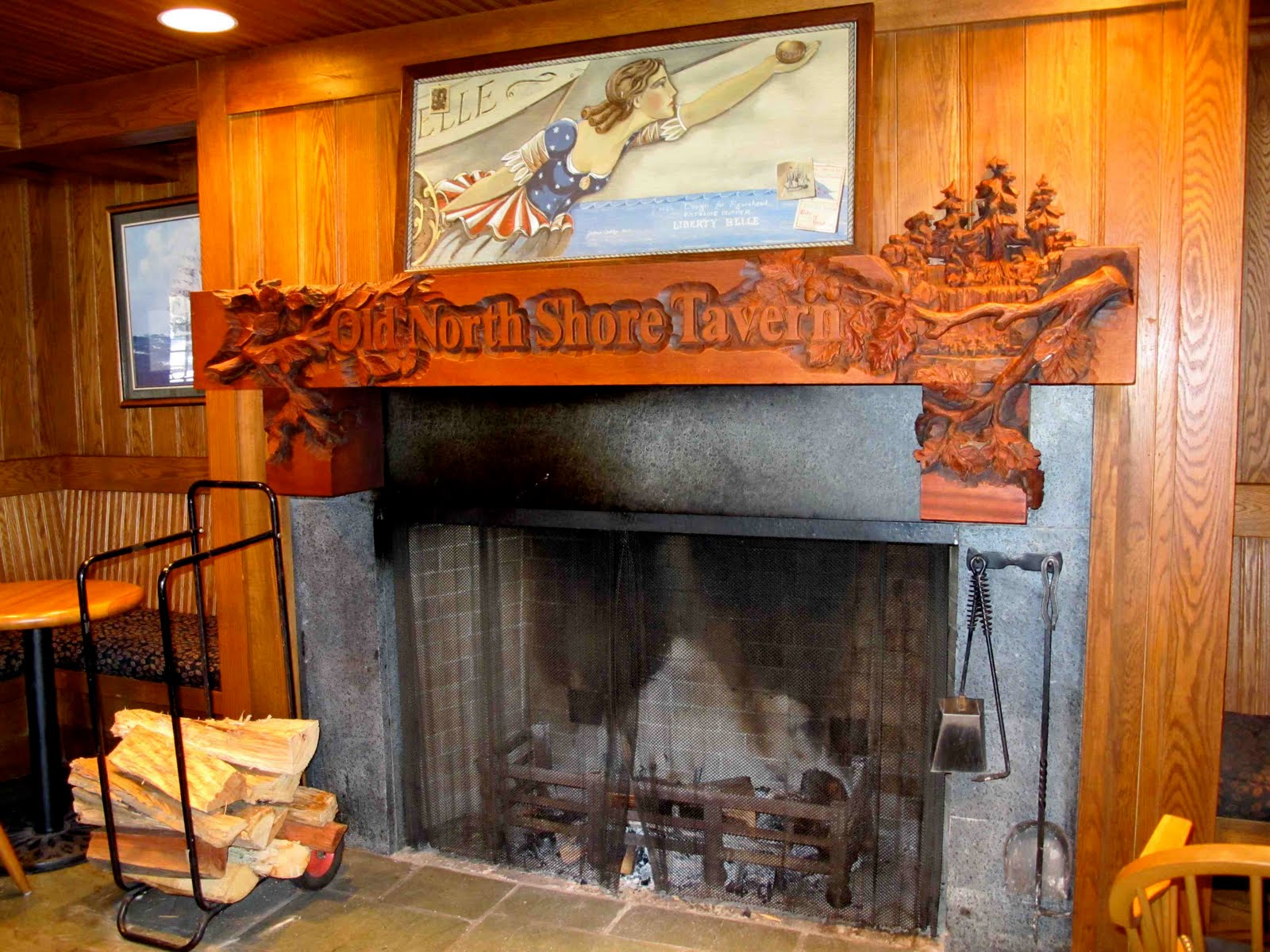 [ugly_fireplace.jpg]