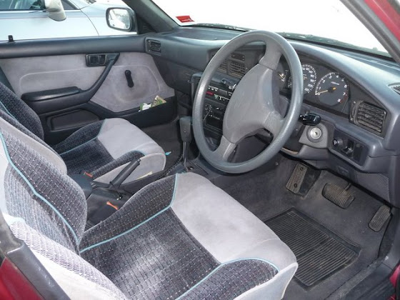 Así se mira "La máquina" nuestro Toyota Corona por dentro