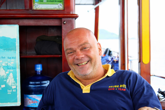 Jerome el instructor de buceo en Vietnam
