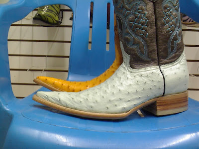 botas vaqueras punta de aguja