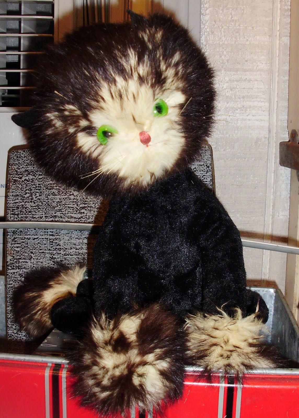 vintage stuffed cat