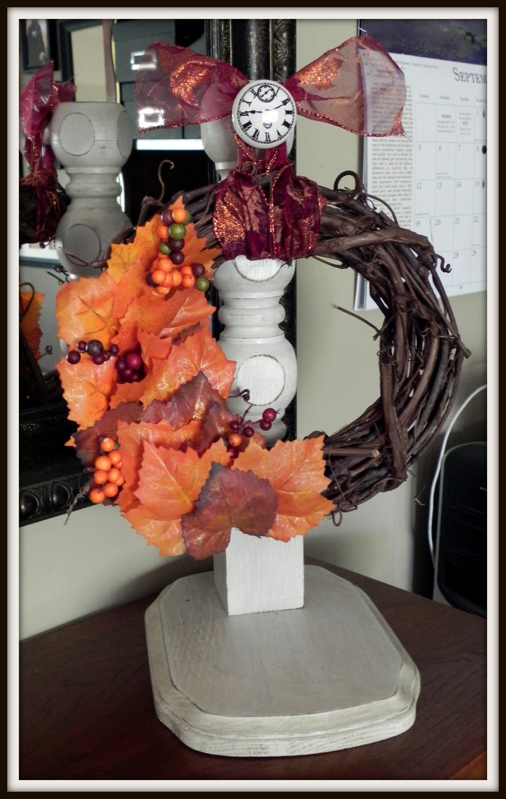 http://3.bp.blogspot.com/_wEUknzb8q_E/TKHu4ixiaRI/AAAAAAAAA5g/DbvBL0RAh_o/s1600/Wreath+Stand+1.jpg