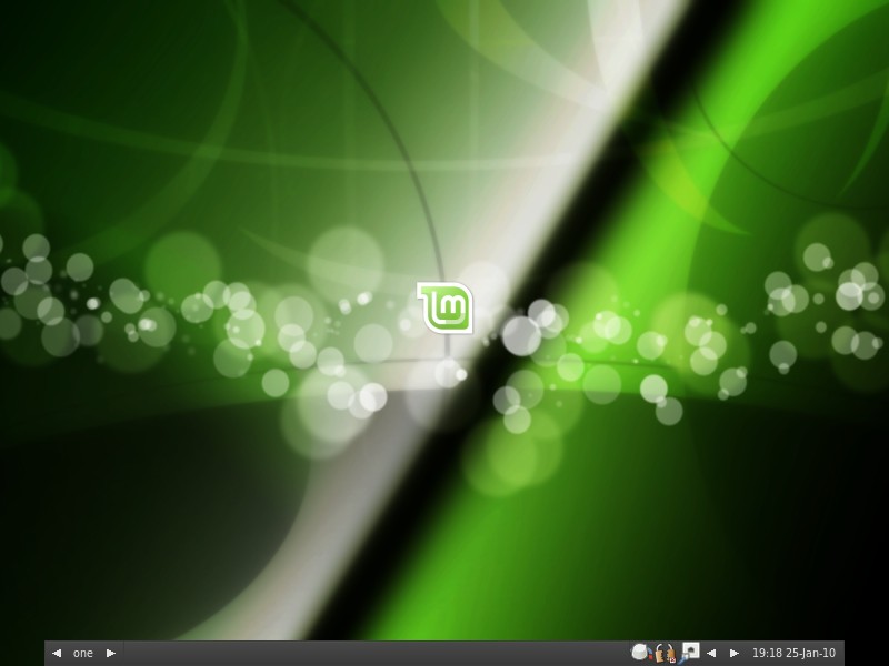 [linux_mint_8_fluxbox.jpg]
