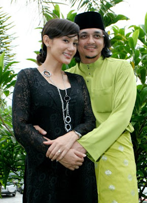 Erra Fazira Mengandung