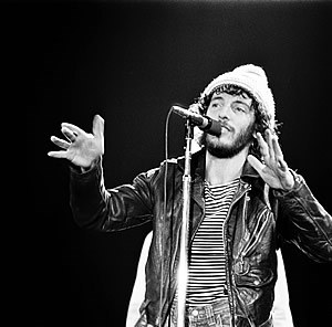 [Bruce-Springsteen-The-E-Street-Band-pictures-1975-BC-3042-009-l.jpg]
