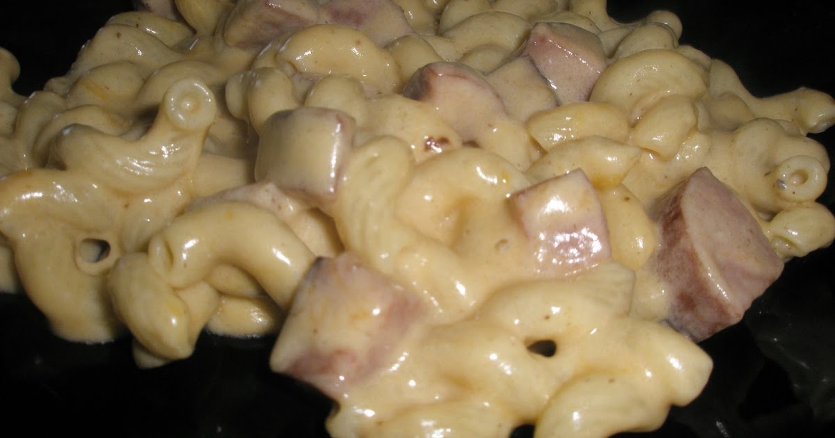 Carrie's Cooking Adventures Macaroni and Cheese with Kielbasa