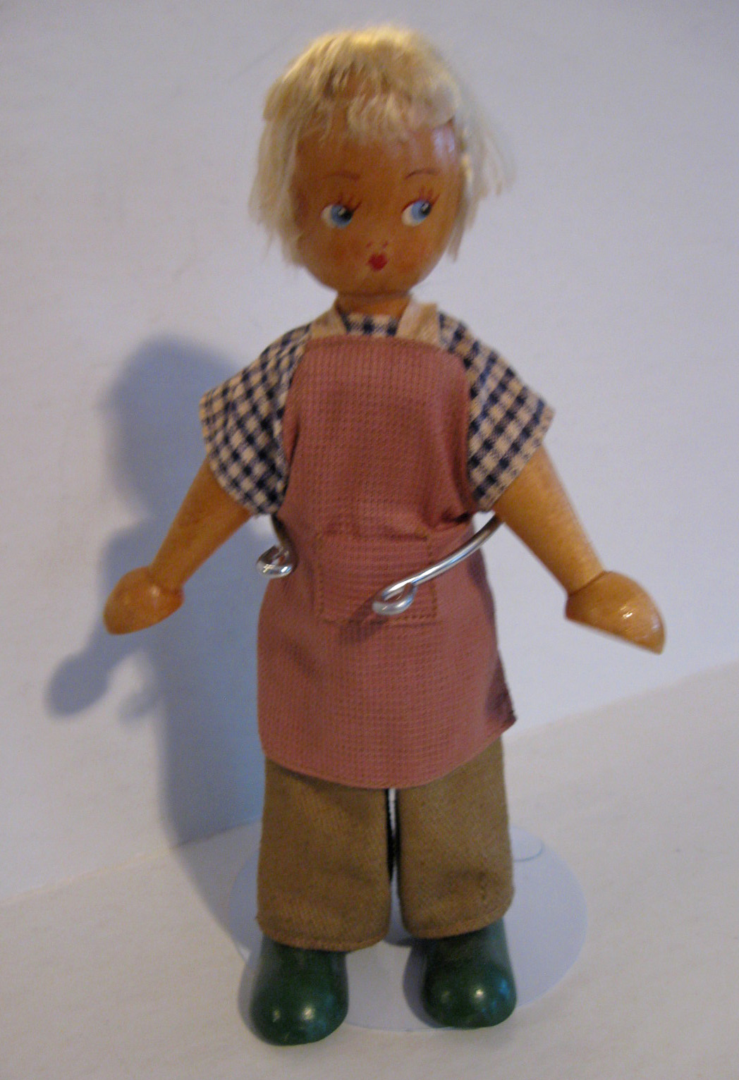 Anna Q's Attic Collecting character wooden Polish dolls