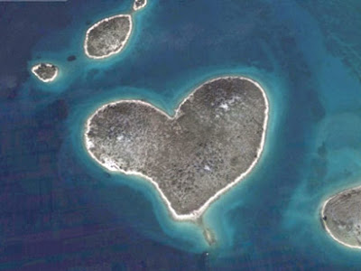 Google Earth revela ilha dos apaixonados