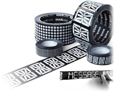 Message Tape é uma fita adesiva que imita uma tela digital